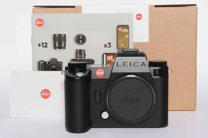 Picture of Leica SL3-S 24MP Full-Frame Mirrorless Camera Body Only - Black