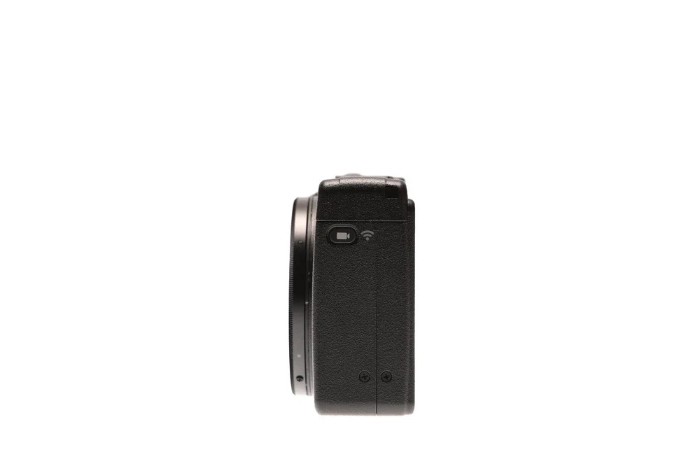 Picture of Ricoh GR III HDF 24.2MP APS-C 28mm Compact Camera with Highlight Diffusion Filter – Brand New