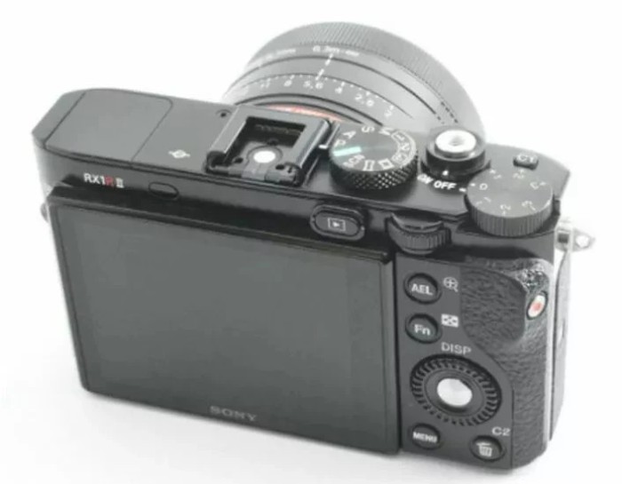 Picture of Sony Cyber-shot RX1R II 42.4MP Full-Frame Compact Camera - Black